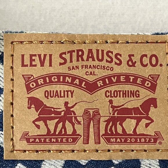 Levi's Women's Middy Straight Geometric Blue White Denim Jeans 30x30 Cotton NWT - Picture 6 of 14